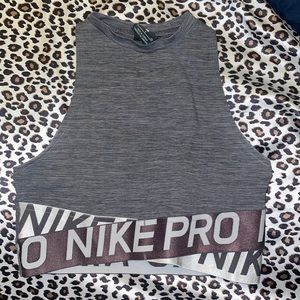 NIKE High Neck Line Sports Bra Gray Adult Small NEW